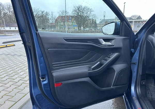 Ford Focus cena 69799 przebieg: 169344, rok produkcji 2019 z Goleniów małe 497